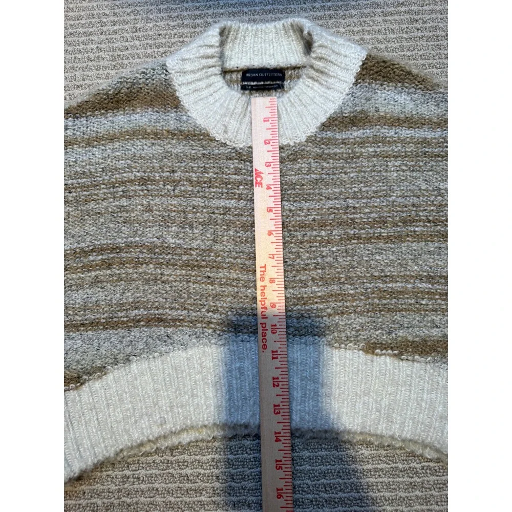 Urban Outfitters Cropped‎ Chunky Knit Sweater Striped Neutral Blue Boho Size s